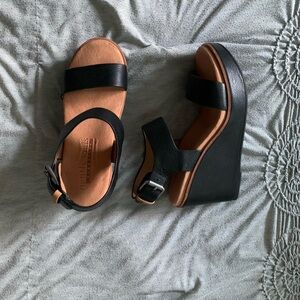 Gentle Souls Black Wedge Sandals